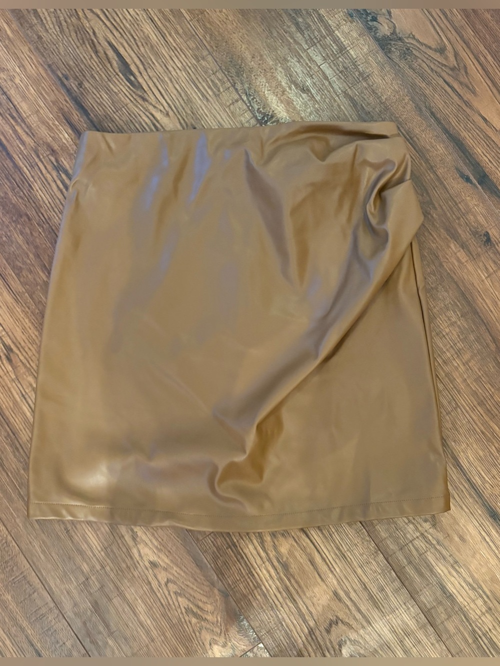 eesome Faux Leather Mini Skirt - Camel Size S